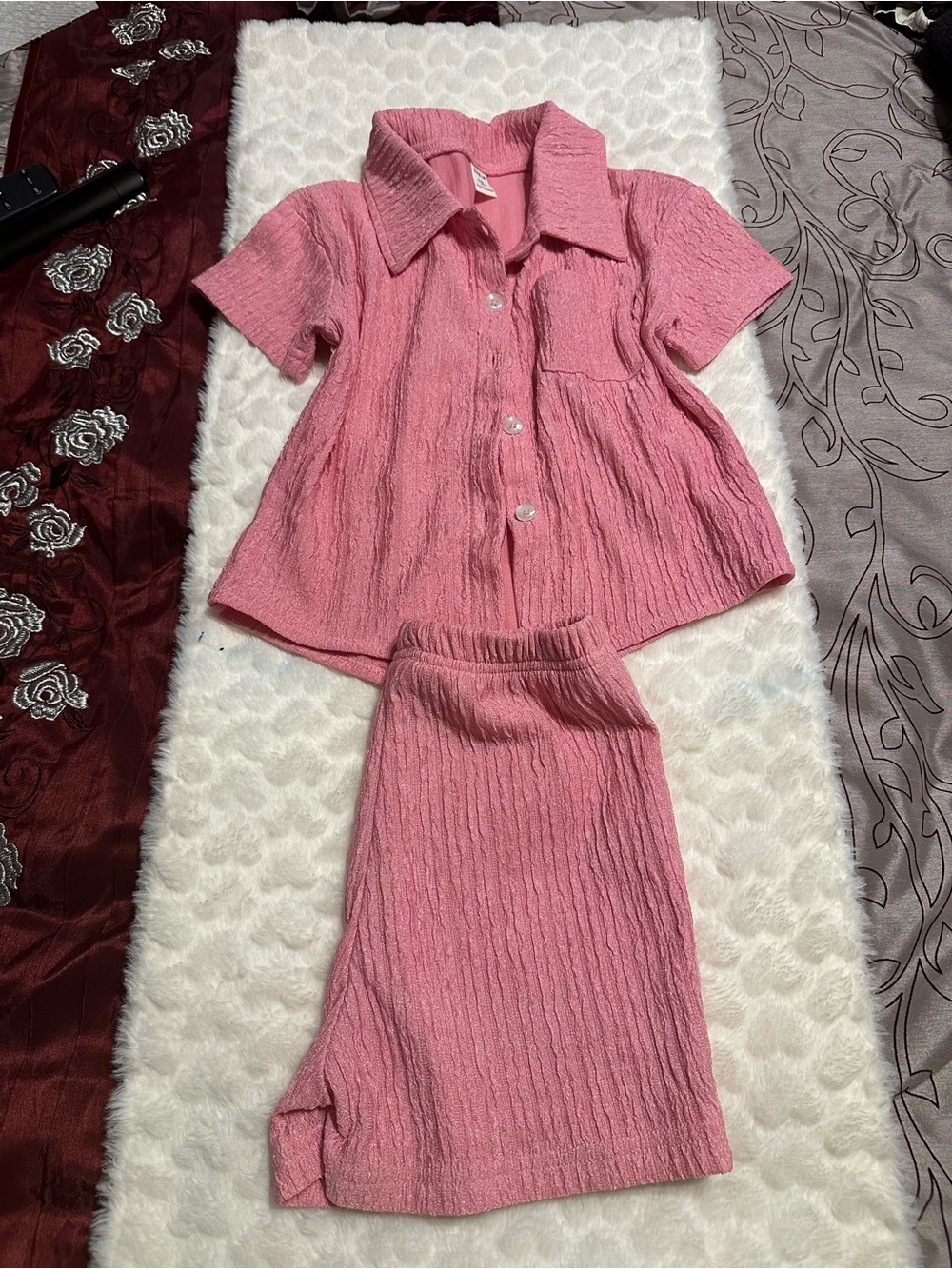 SHEIN Pink Ribbed Two-Piece Kids Track Set - Picture 2 of 2